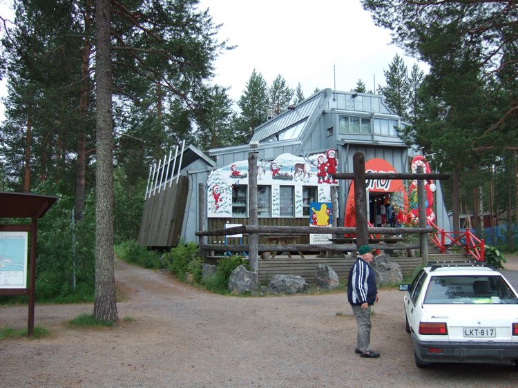 mit-dem-fahrrad-ans-nordkap.de fahrrad nordkap thumbs fahrrad-reise-tour--dscf2049-finnland.jpg