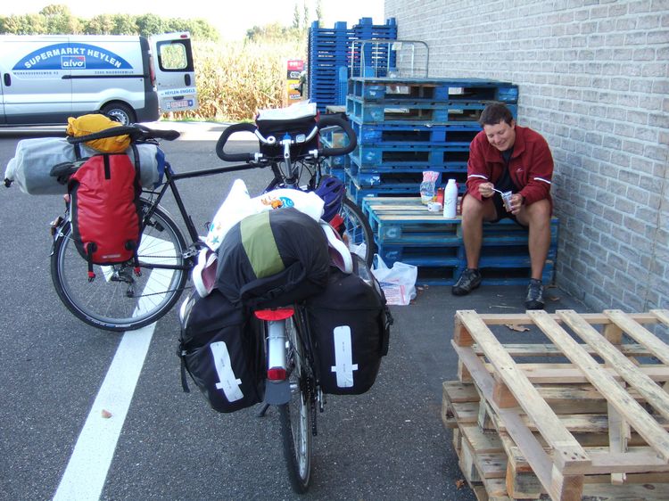 mit-dem-fahrrad-ans-nordkap.de fahrrad nordkap thumbs fahrrad-reise-tour--dscf3039-belgien.jpg